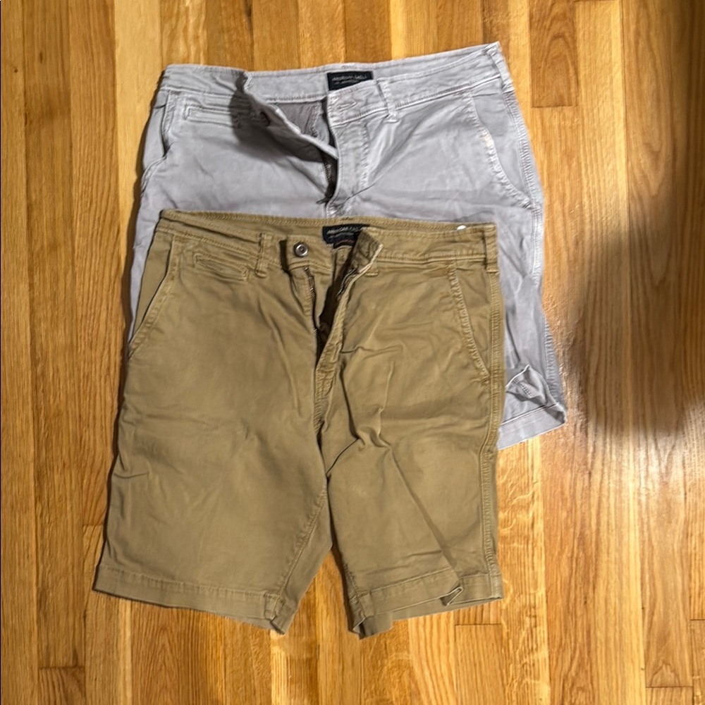 American Eagle Outfitters Men's Shorts - Gray and Tan
